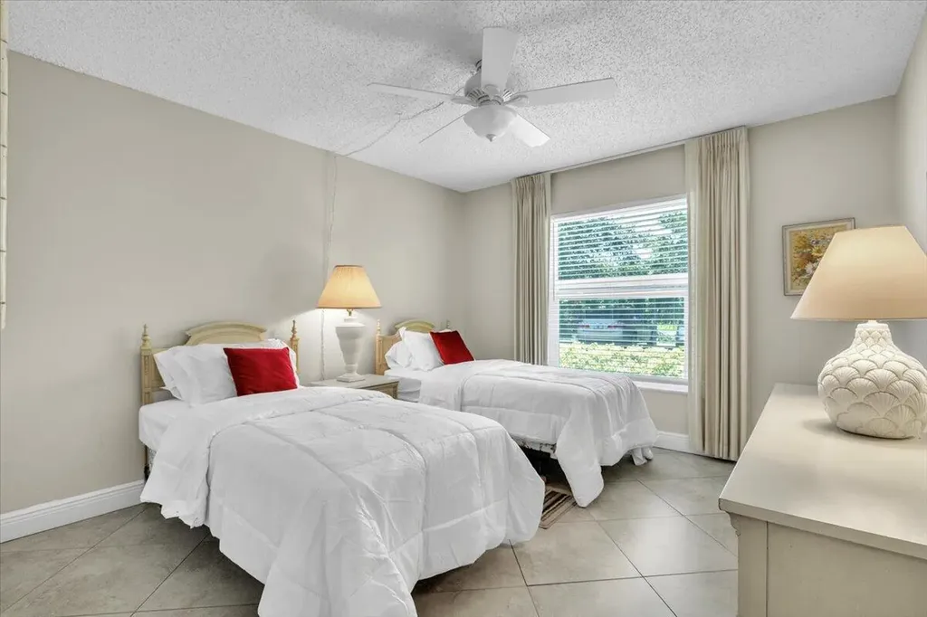 325 Charlemagne Boulevard Naples FL 34112