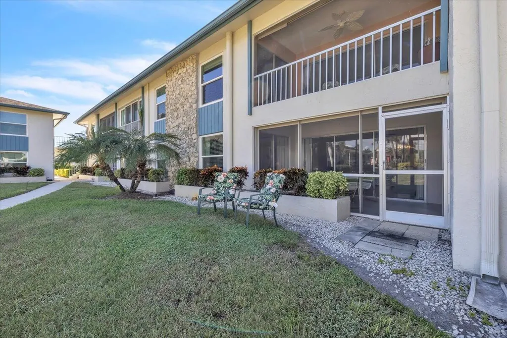 325 Charlemagne Boulevard Naples FL 34112