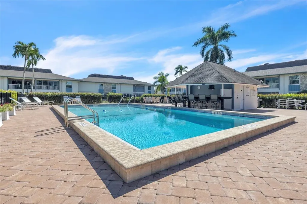 325 Charlemagne Boulevard Naples FL 34112