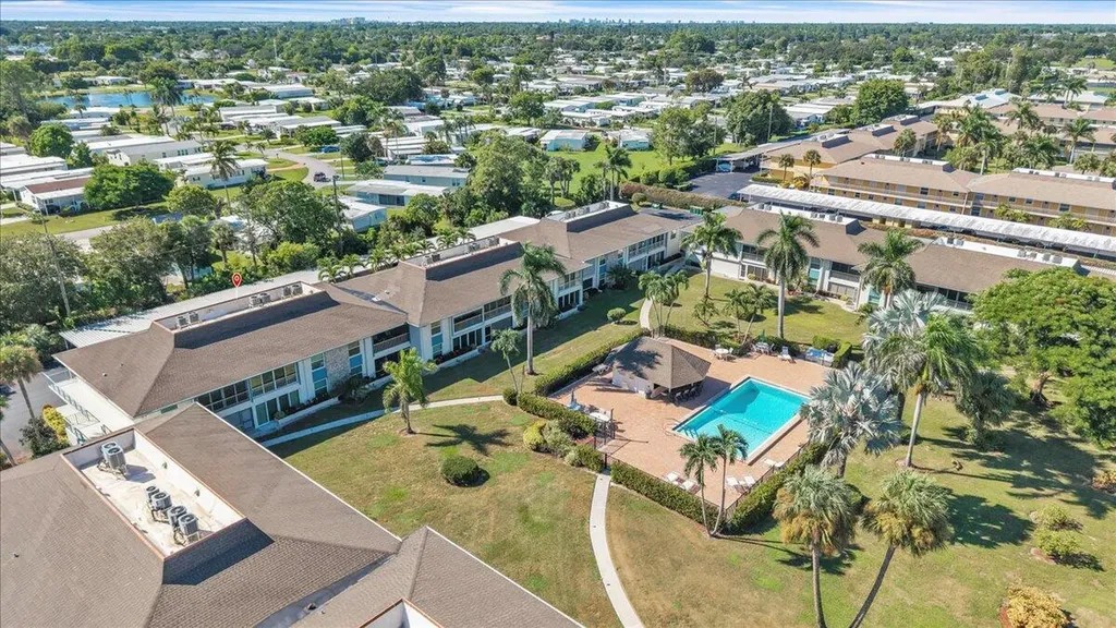 325 Charlemagne Boulevard Naples FL 34112