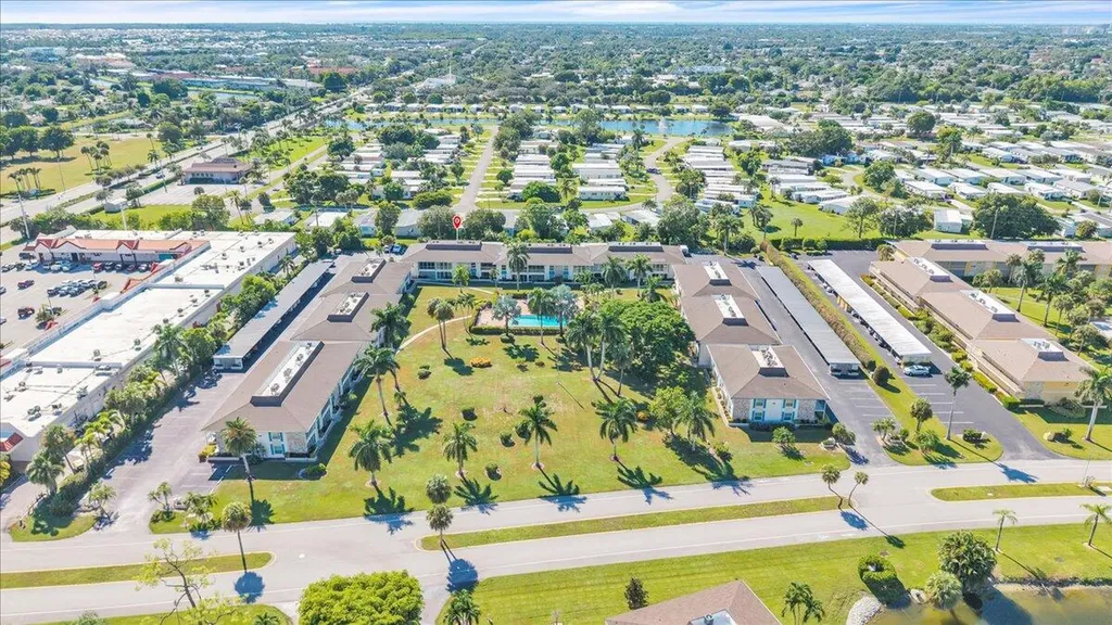 325 Charlemagne Boulevard Naples FL 34112