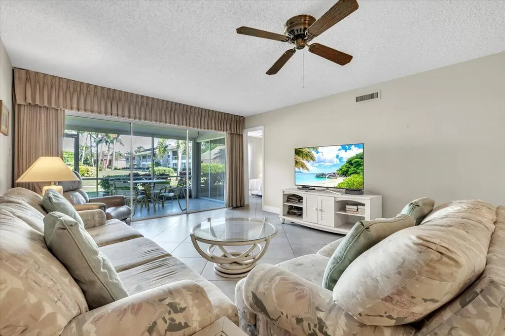 325 Charlemagne Boulevard Naples FL 34112