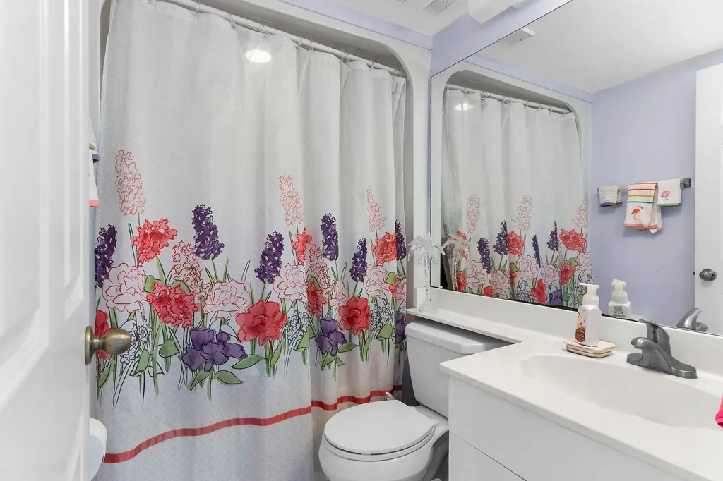 409 Gabriel Circle Naples FL 34104