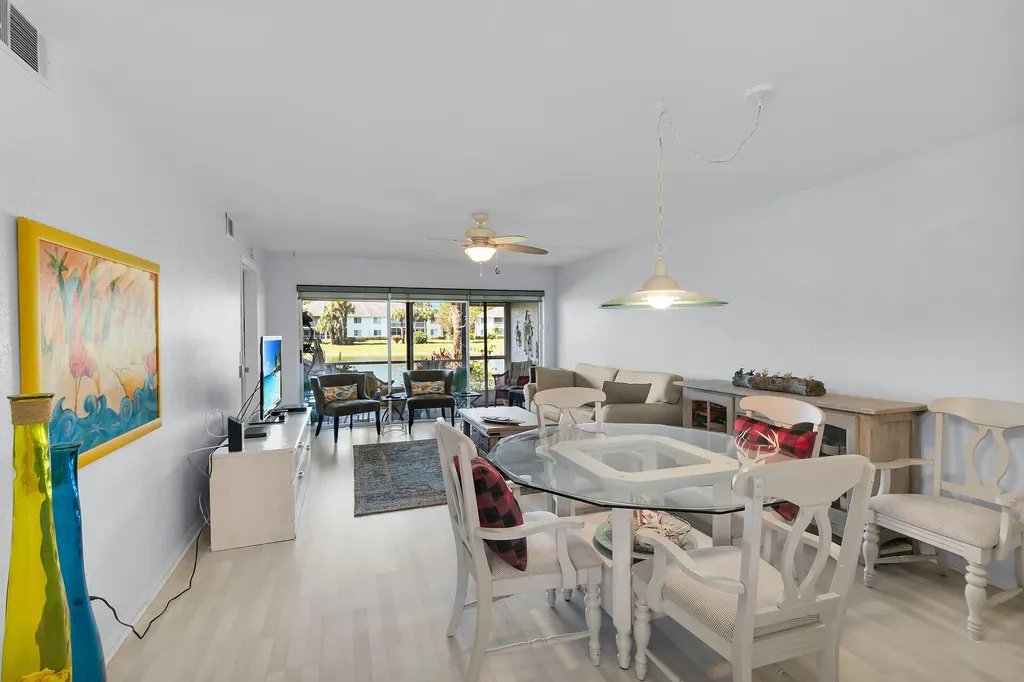 409 Gabriel Circle Naples FL 34104