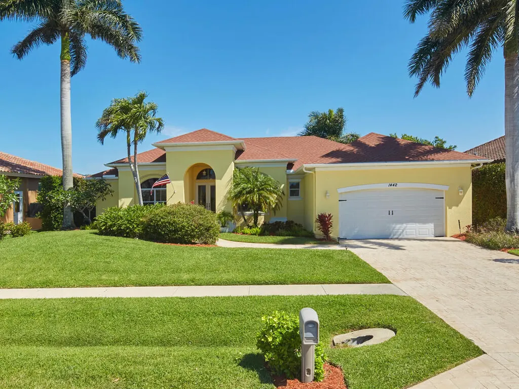 1442 Biscayne Way Marco Island FL 34145