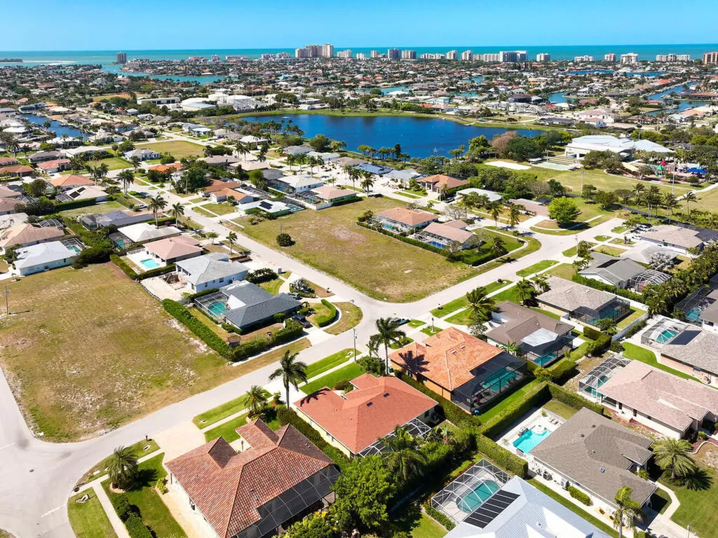 1442 Biscayne Way Marco Island FL 34145