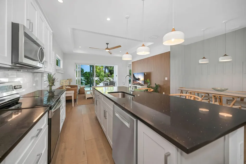 789 109th Avenue N Naples FL 34108