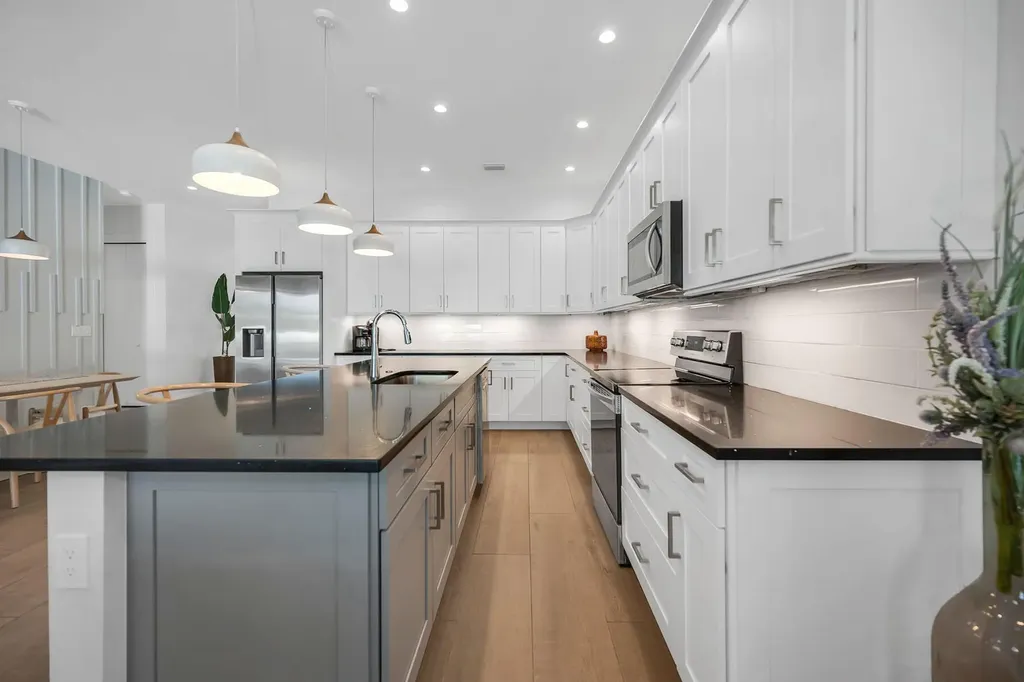 789 109th Avenue N Naples FL 34108