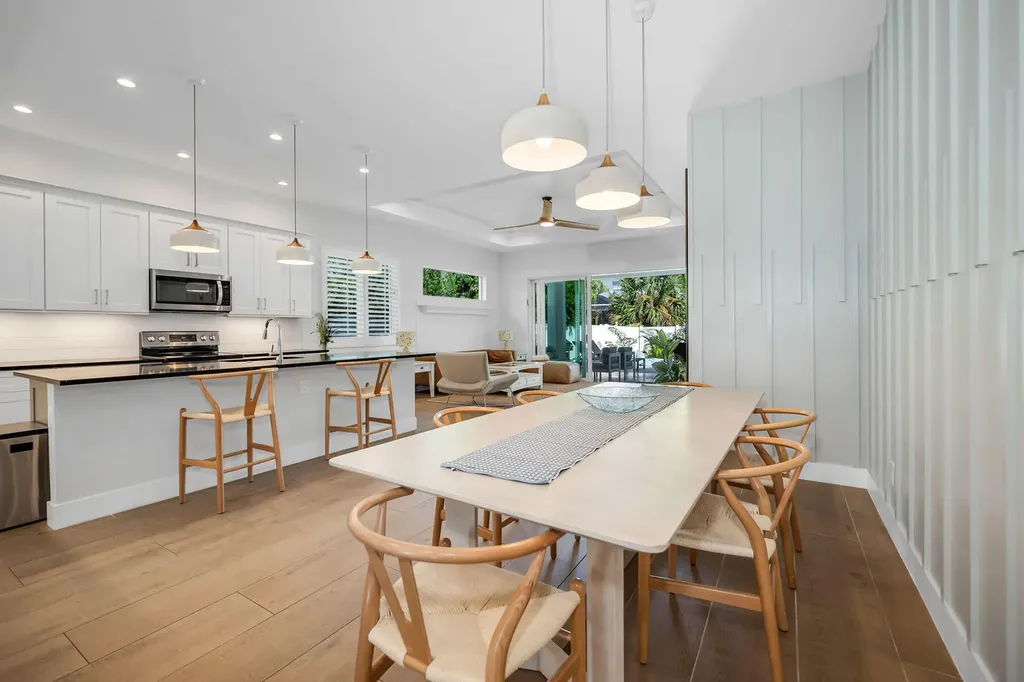 789 109th Avenue N Naples FL 34108