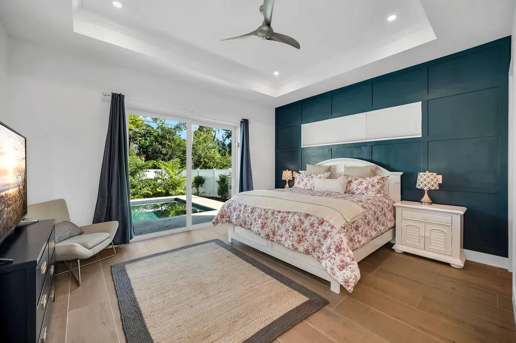 789 109th Avenue N Naples FL 34108