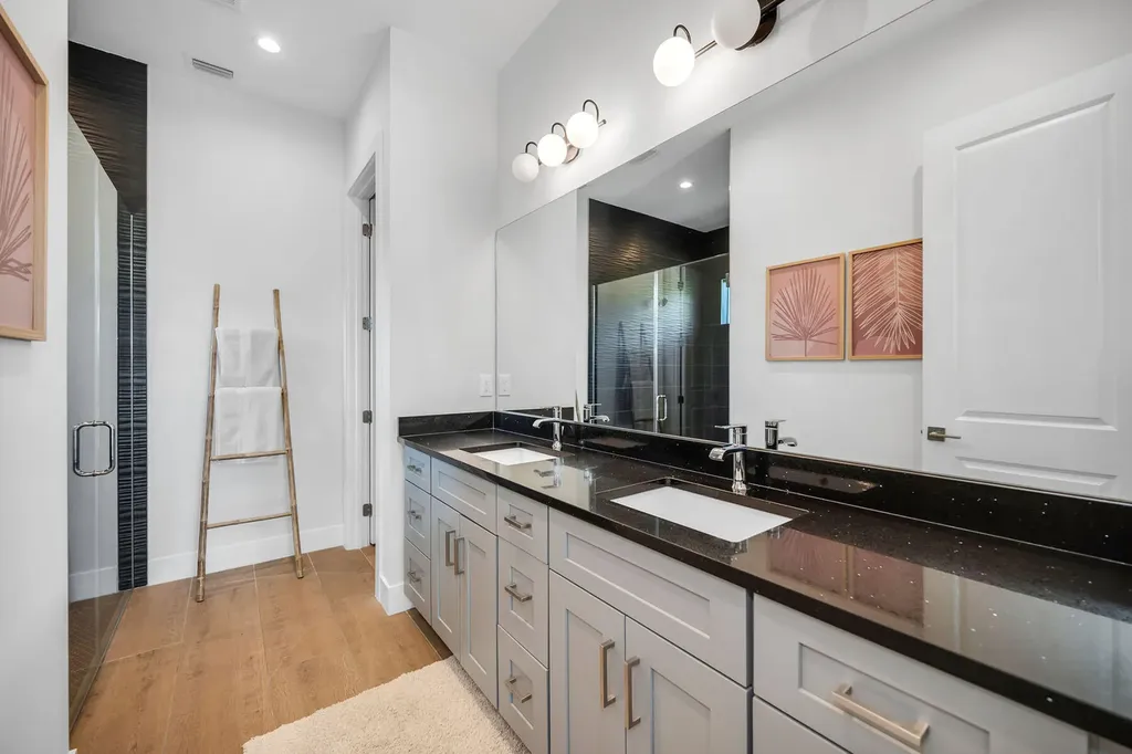 789 109th Avenue N Naples FL 34108