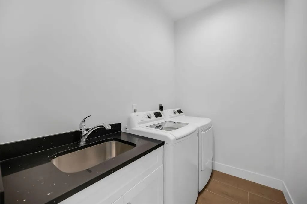 789 109th Avenue N Naples FL 34108