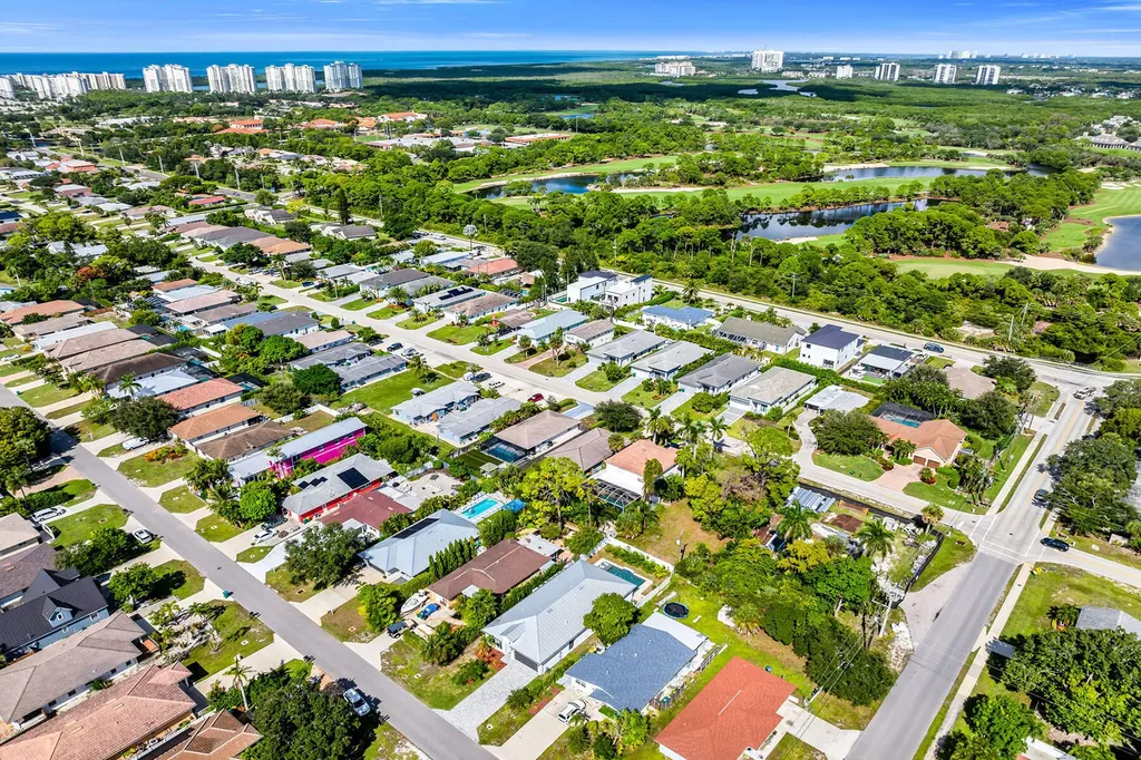 789 109th Avenue N Naples FL 34108