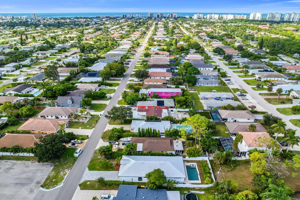 789 109th Avenue N Naples FL 34108