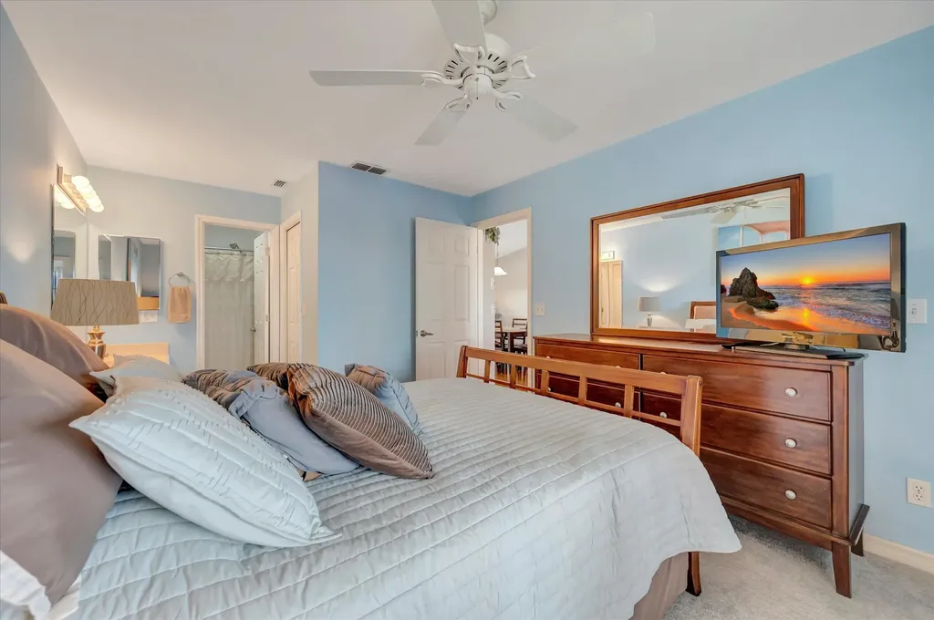 1315 Mainsail Drive Naples FL 34114