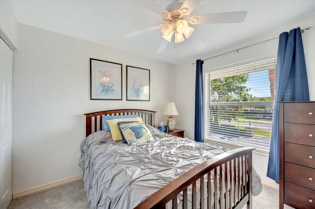 1315 Mainsail Drive Naples FL 34114