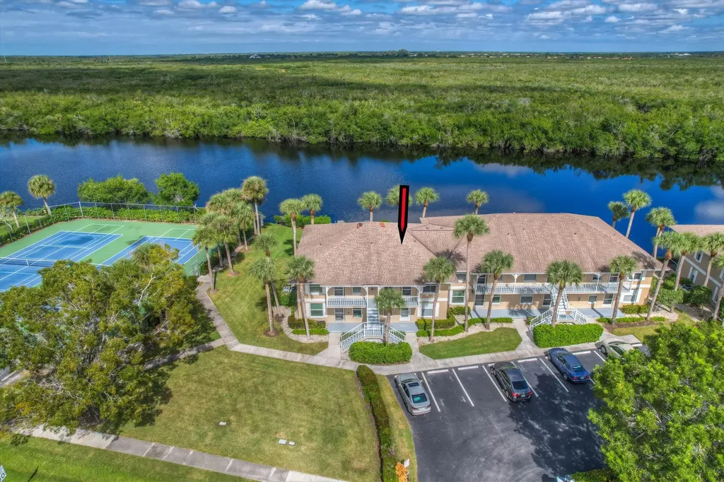 1315 Mainsail Drive Naples FL 34114