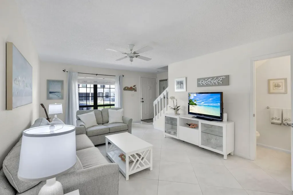 138 Marco Villas Drive S Marco Island FL 34145