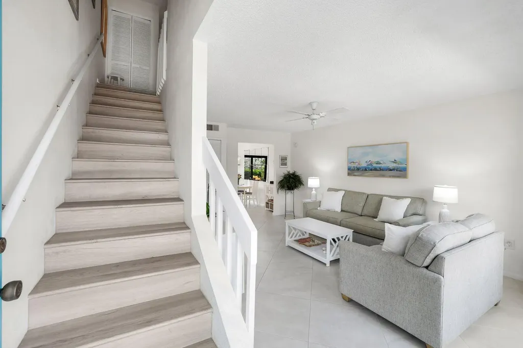 138 Marco Villas Drive S Marco Island FL 34145