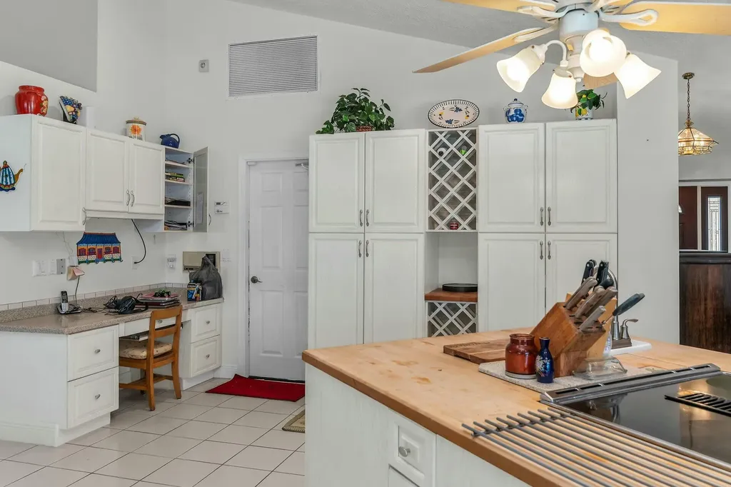 828 Giralda Court Marco Island FL 34145