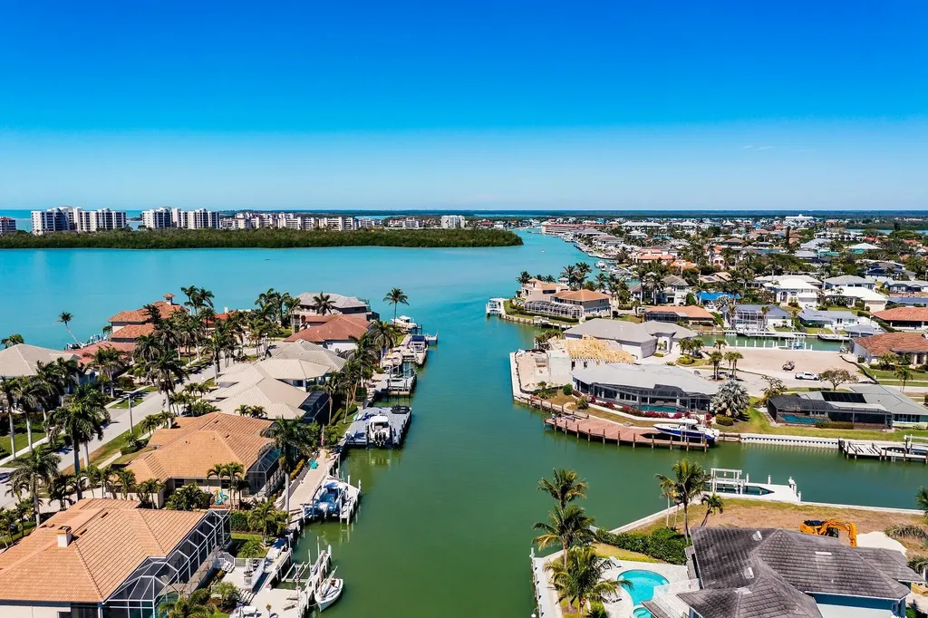 828 Giralda Court Marco Island FL 34145