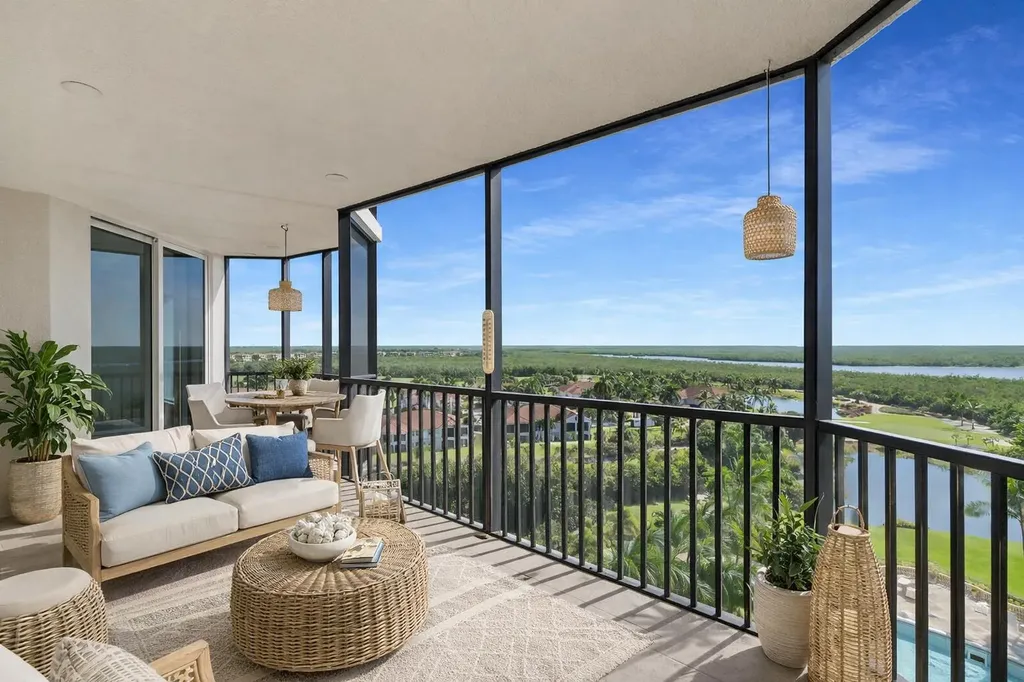 1060 Borghese Lane Naples FL 34114