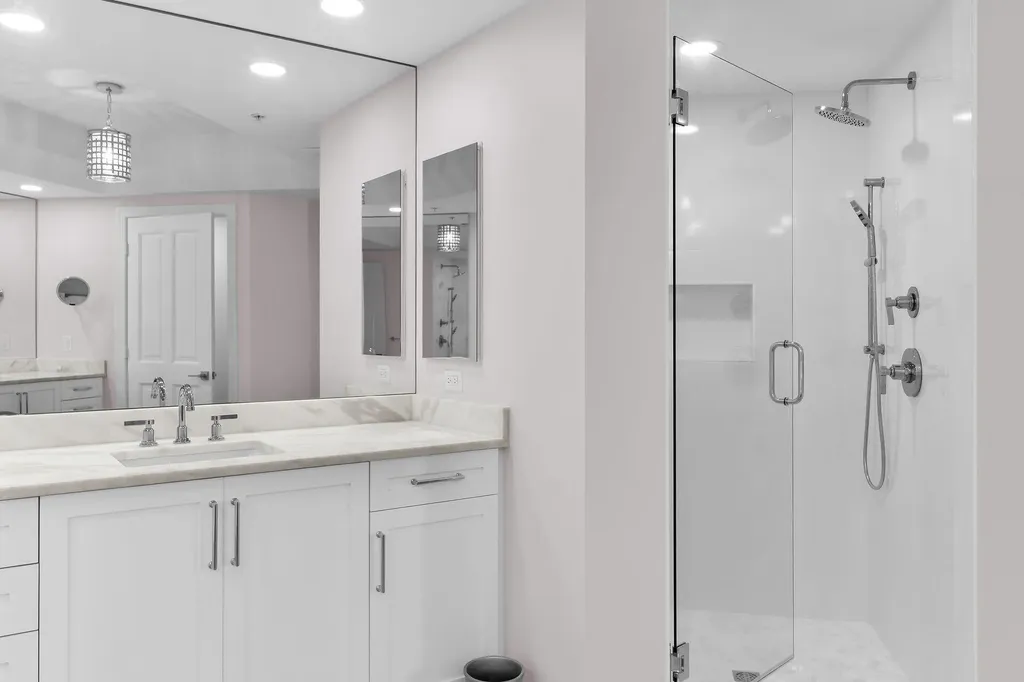 1060 Borghese Lane Naples FL 34114