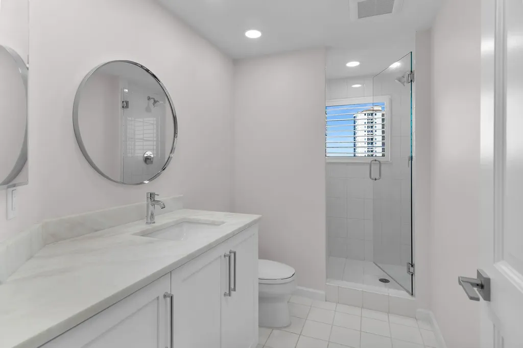 1060 Borghese Lane Naples FL 34114