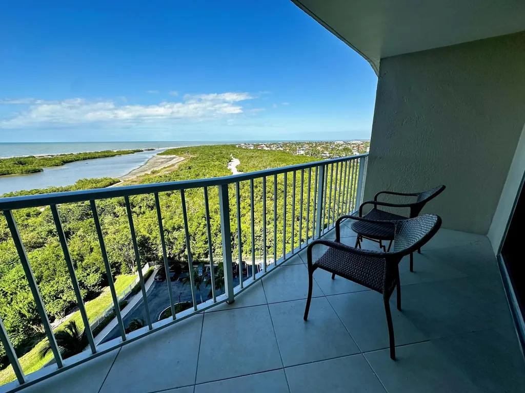 440 Seaview Marco Island FL 34145