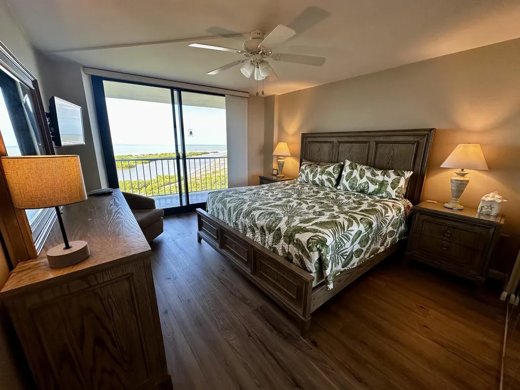 440 Seaview Marco Island FL 34145