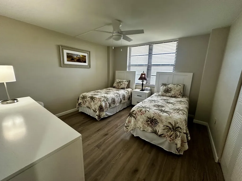 440 Seaview Marco Island FL 34145