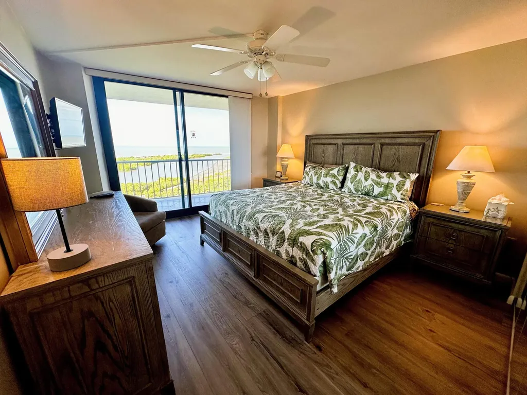 440 Seaview Marco Island FL 34145