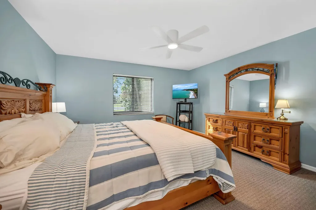 228 Fox Glen Drive Naples FL 34104