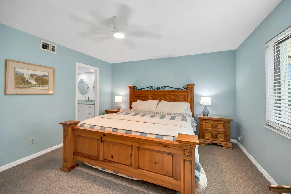 228 Fox Glen Drive Naples FL 34104