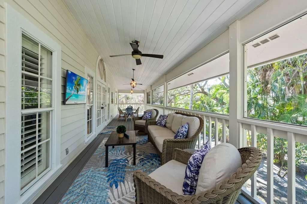 381 Leatherfern Lane Marco Island FL 34145