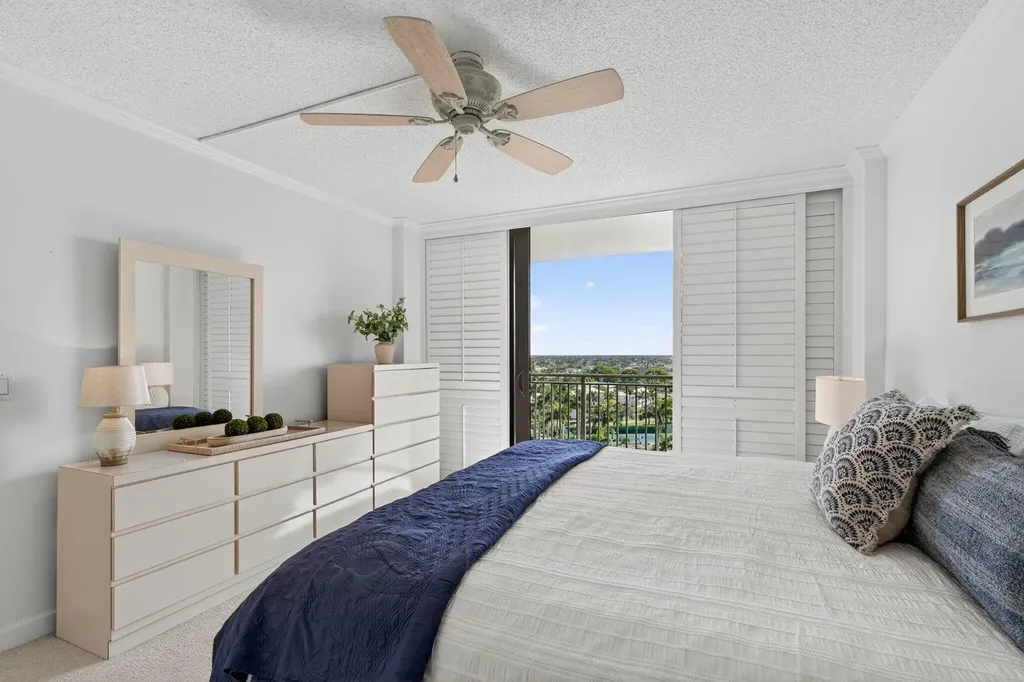 180 Seaview Court Marco Island FL 34145