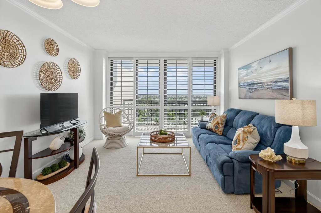 180 Seaview Court Marco Island FL 34145