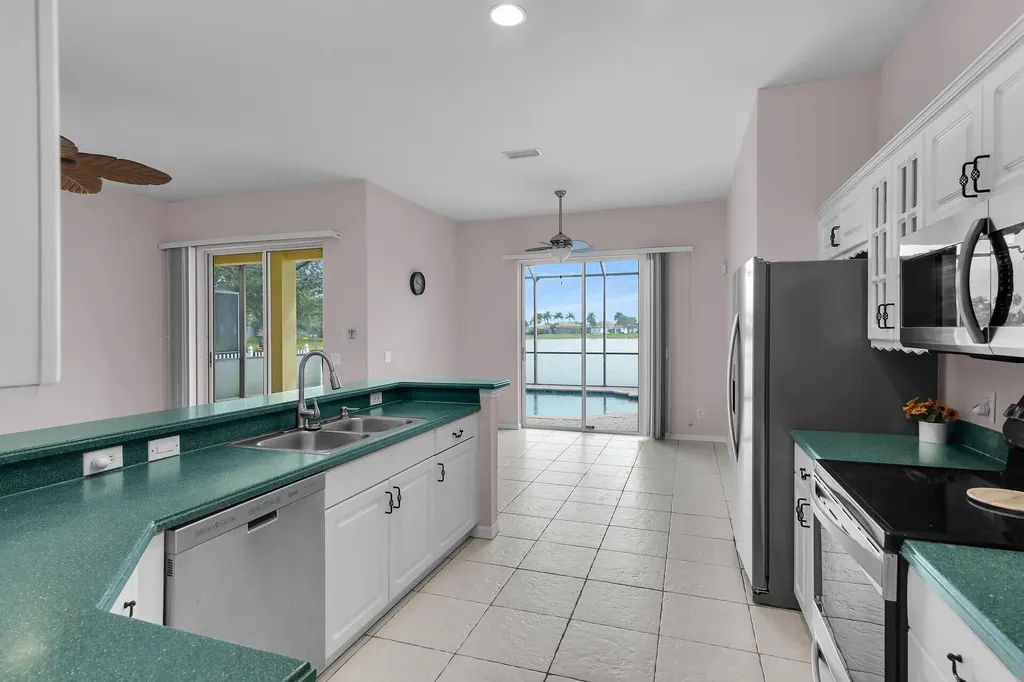 2880 Orange Grove Trail Naples FL 34120