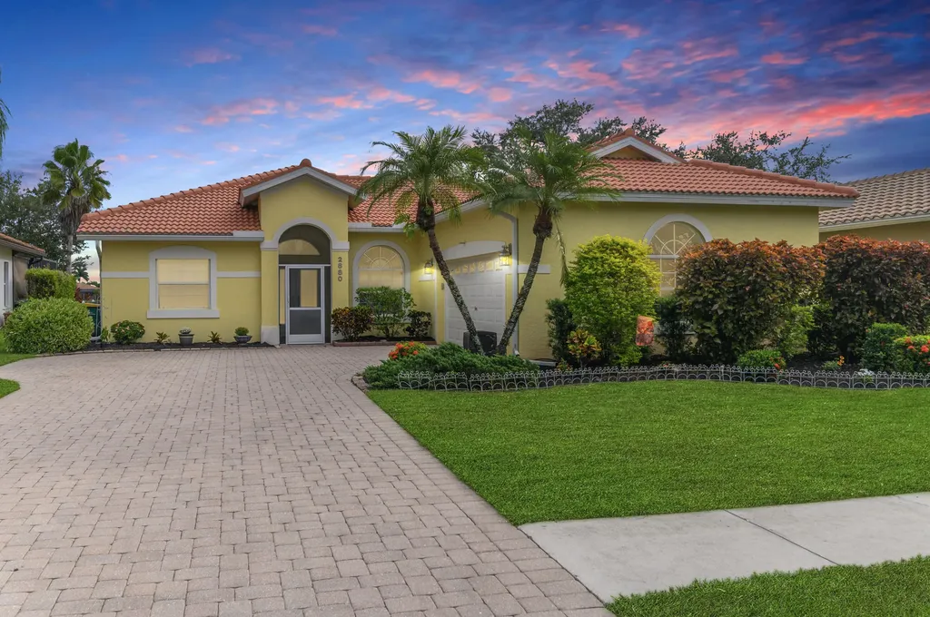 2880 Orange Grove Trail Naples FL 34120
