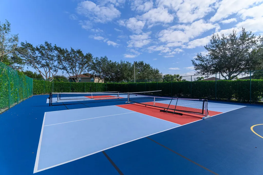 2880 Orange Grove Trail Naples FL 34120