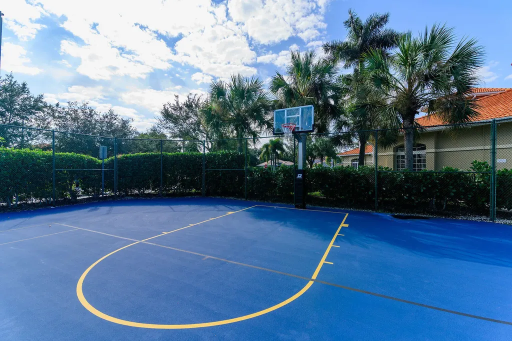 2880 Orange Grove Trail Naples FL 34120