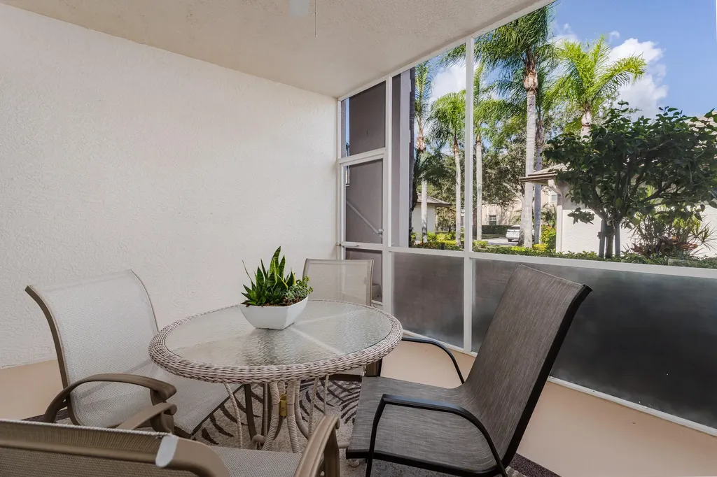 8620 Cedar Hammock Circle Naples FL 34112