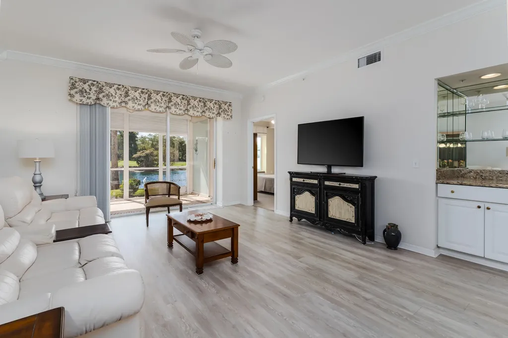 8620 Cedar Hammock Circle Naples FL 34112