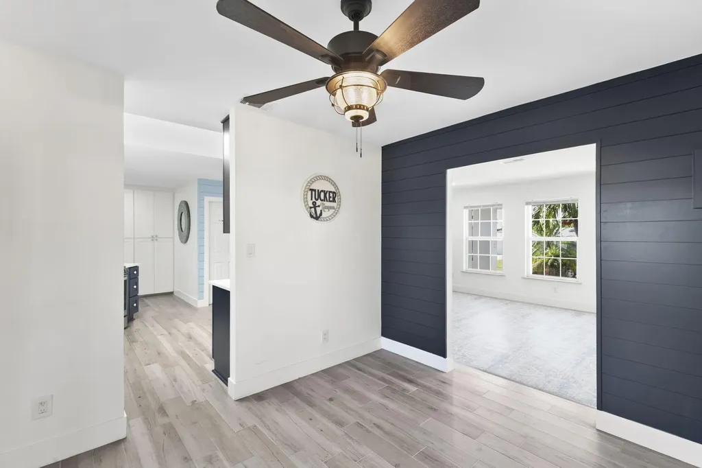 101 San Salvador Street Naples FL 34113