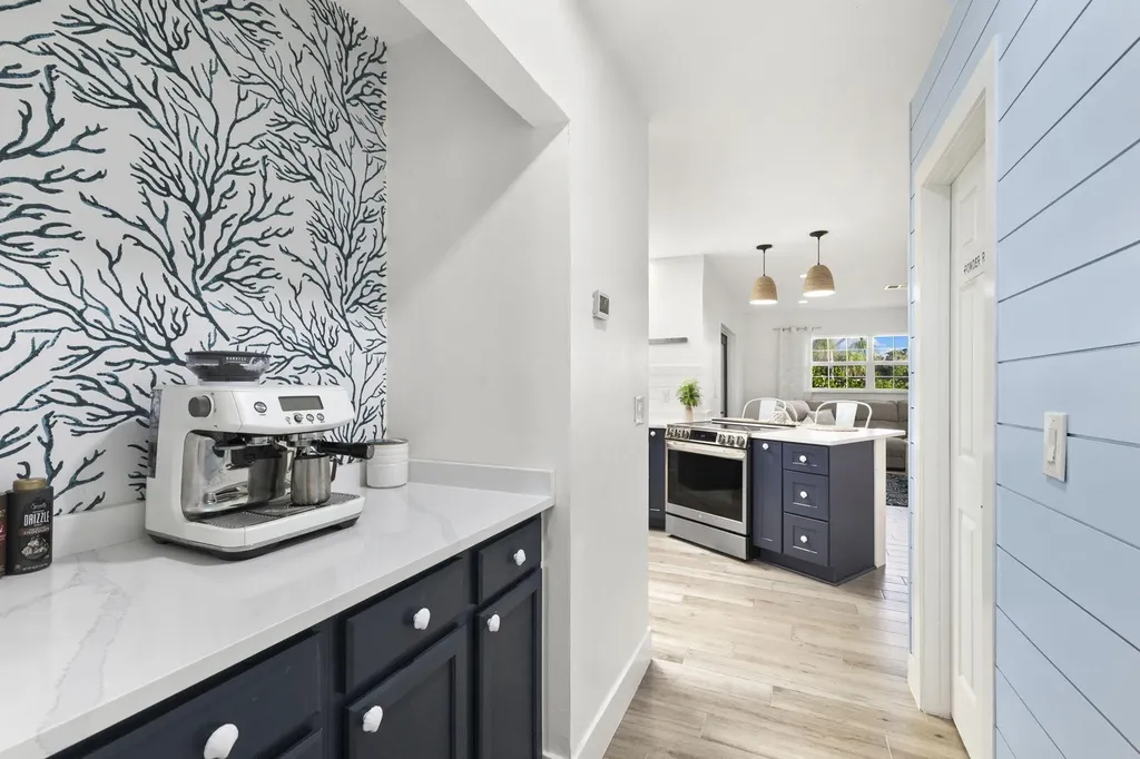 101 San Salvador Street Naples FL 34113