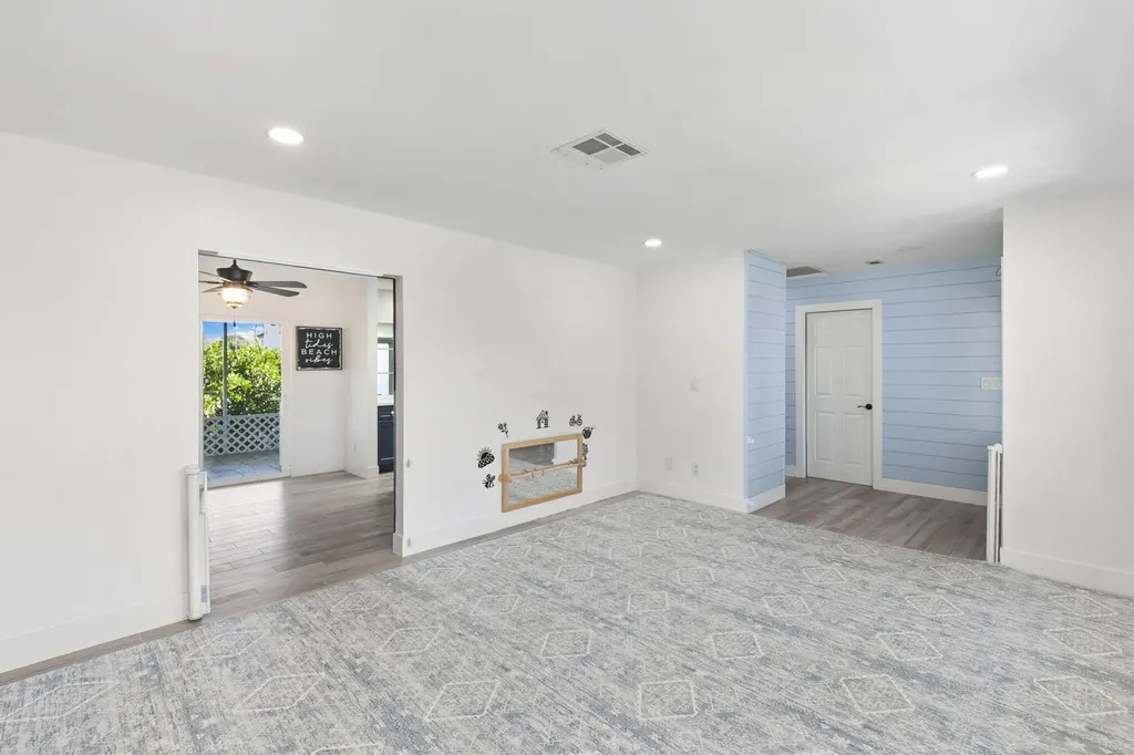 101 San Salvador Street Naples FL 34113