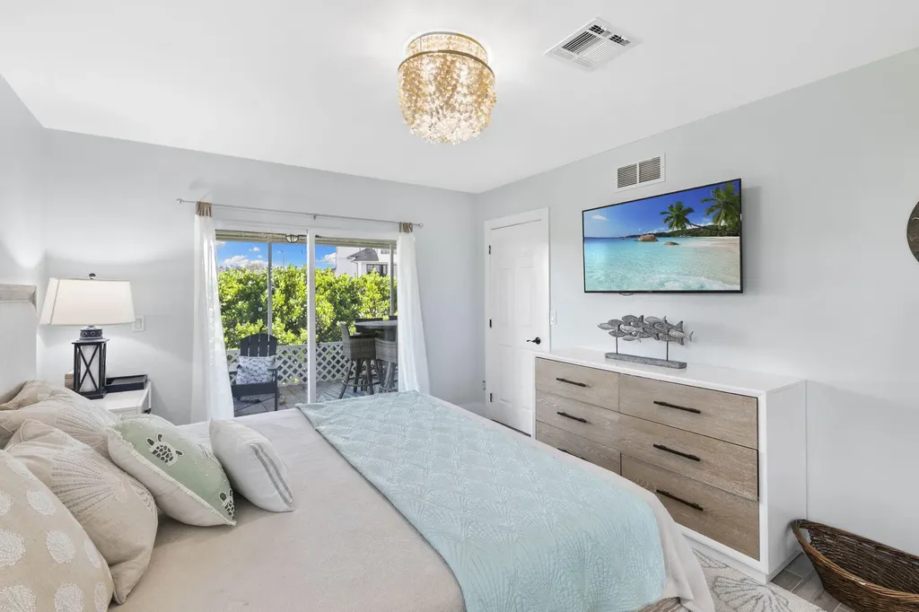 101 San Salvador Street Naples FL 34113