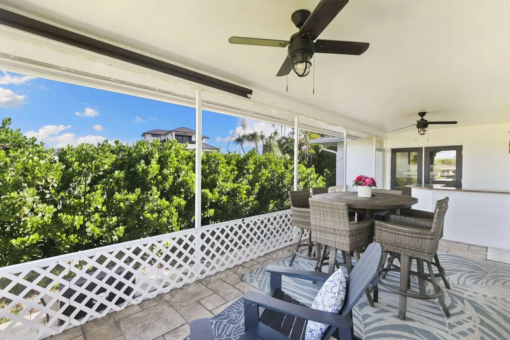 101 San Salvador Street Naples FL 34113