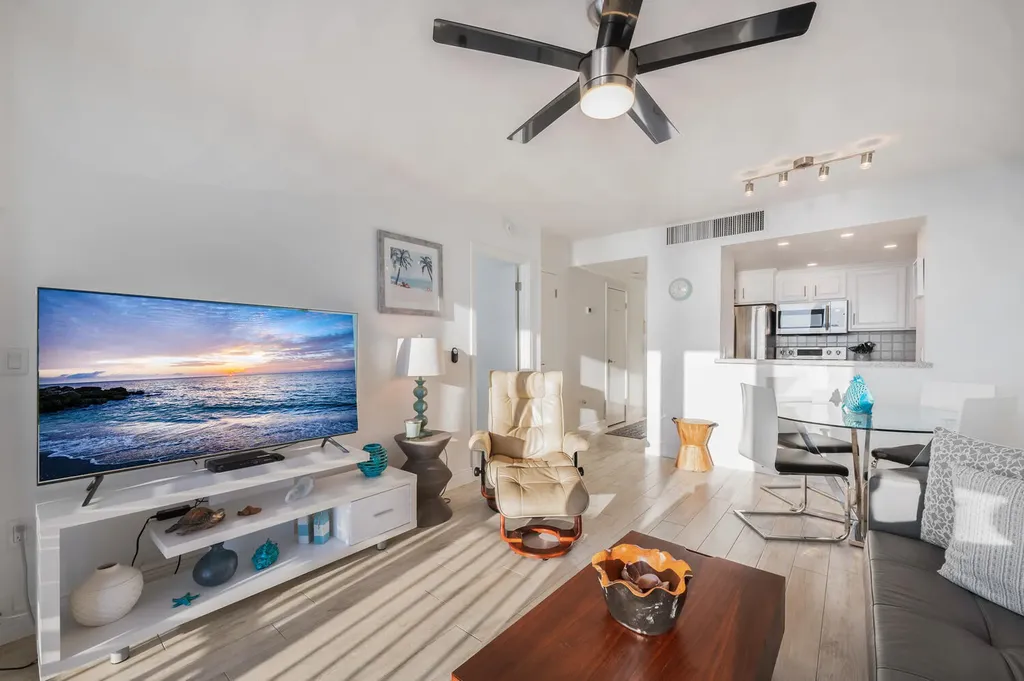 180 Seaview Court Marco Island FL 34145