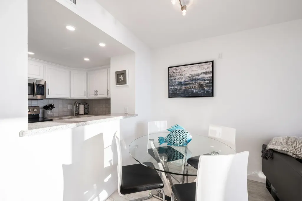 180 Seaview Court Marco Island FL 34145